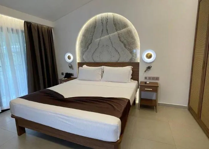 Coral Strand Smart Choice Hotel Beau Vallon (Mahe)