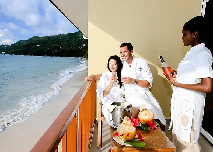 Coral Strand Smart Choice Hotel